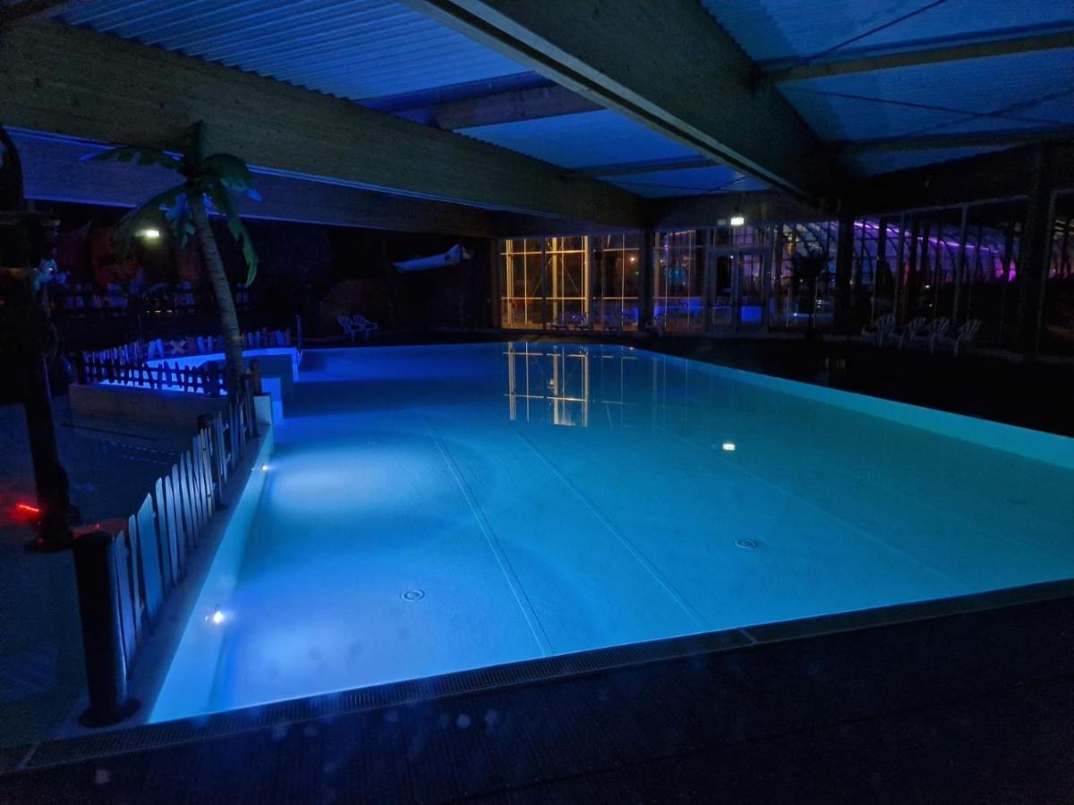 Vechtdalchalet De Berk, 5 Sterrenpark Capfun Stoetenslagh Rheezerveen Zewnętrze zdjęcie
